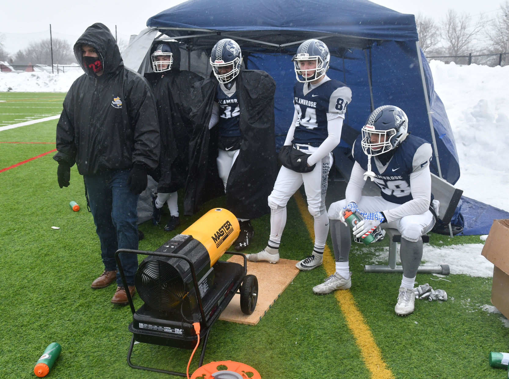 022121-qc-spt-ambrose football-274